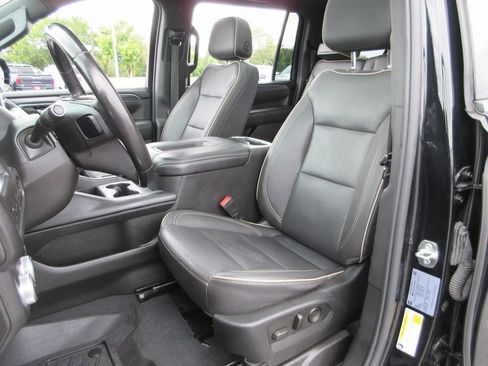 Certified 2023 GMC Yukon XL SLT AWD/4WD image 21