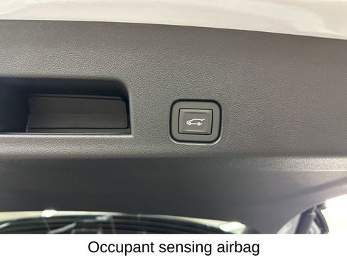 Used 2026 Buick Enclave Avenir w/ Super Cruise Package image 28