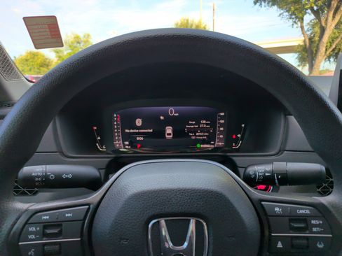 Used 2024 Honda Accord EX image 15