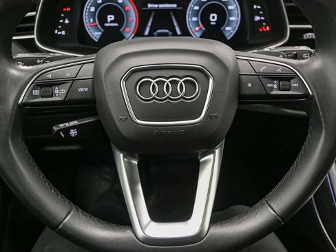 Used 2021 Audi Q7 3.0T Premium w/ Convenience Package image 39