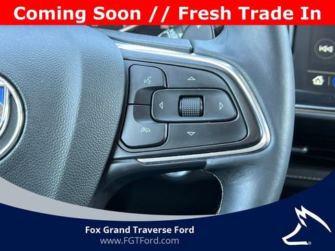 Used 2023 Buick Envision Preferred image 18
