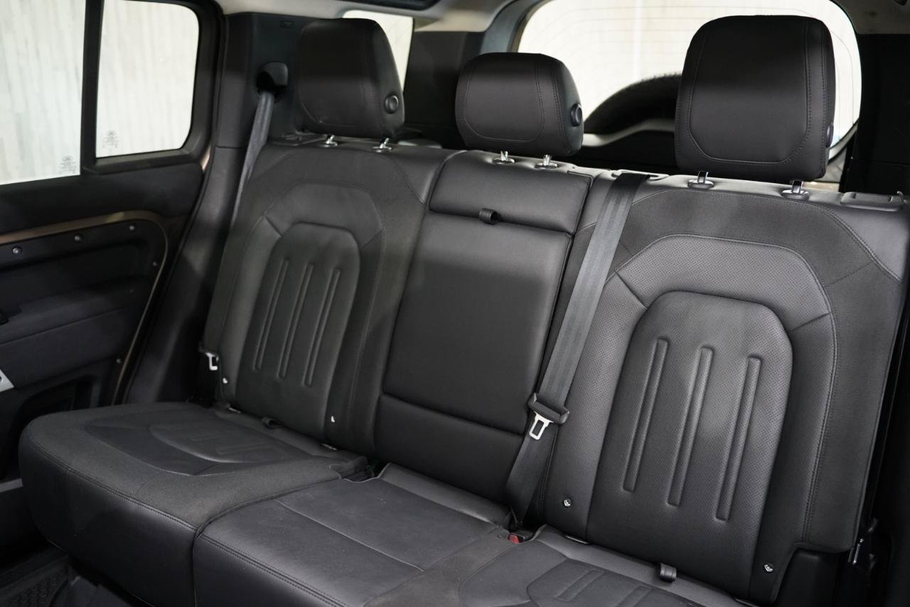 Used 2020 Land Rover Defender 110 SE AWD/4WD image 32