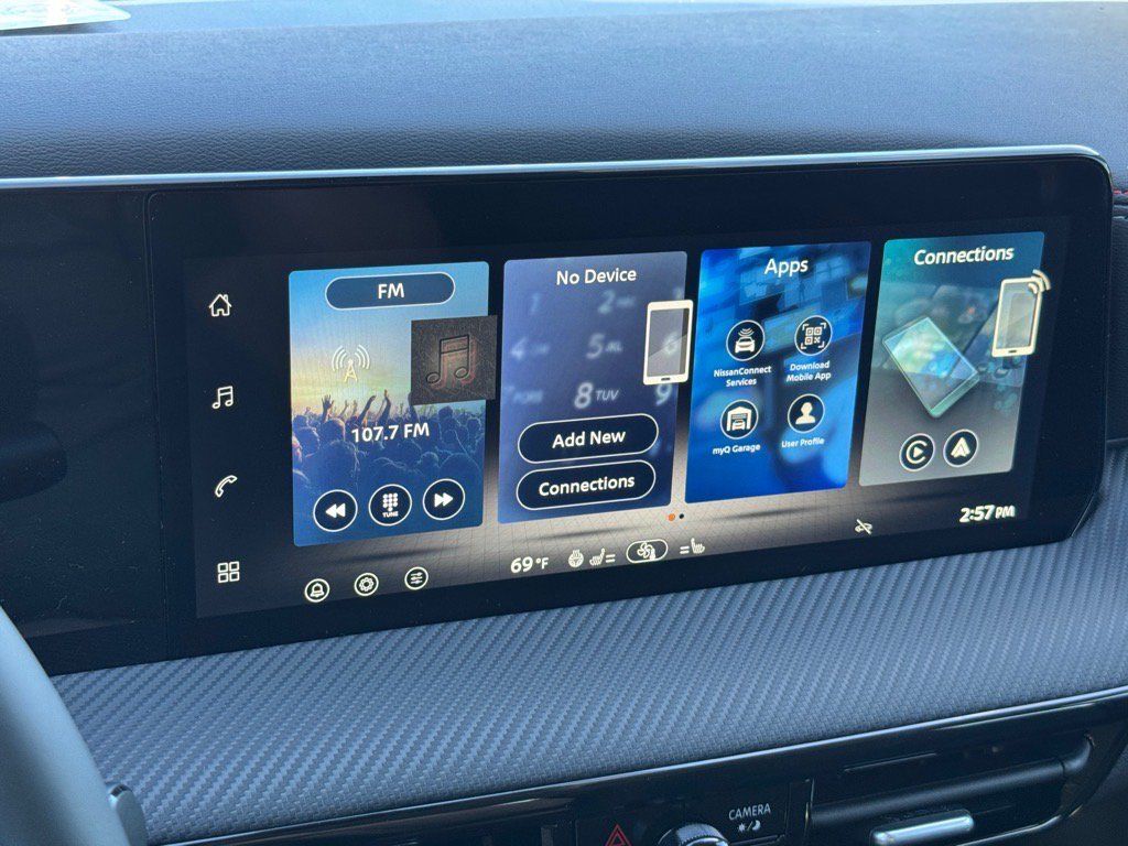 New 2027 Nissan Kicks SR FWD image 15
