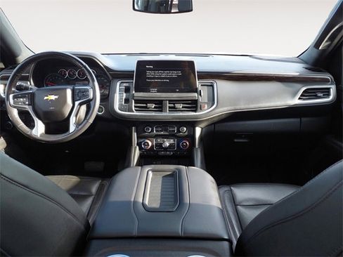 Used 2021 Chevrolet Tahoe LT w/ LT Signature Package image 10