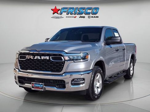 Used 2025 RAM 1500 Big Horn AWD/4WD image 3