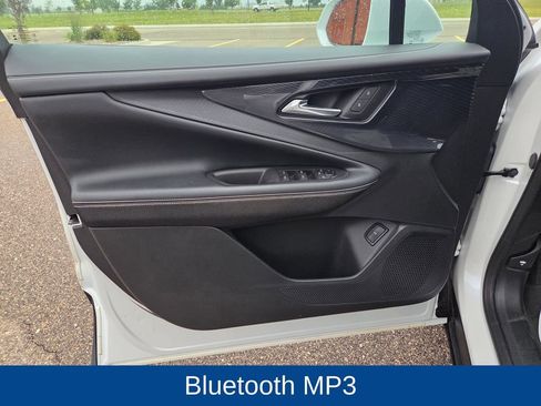 Used 2024 Chevrolet Blazer EV LT AWD/4WD image 15