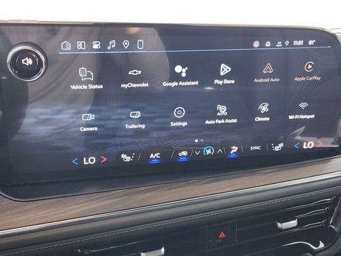 New 2026 Chevrolet Suburban Z71 w/ Comfort Package image 13