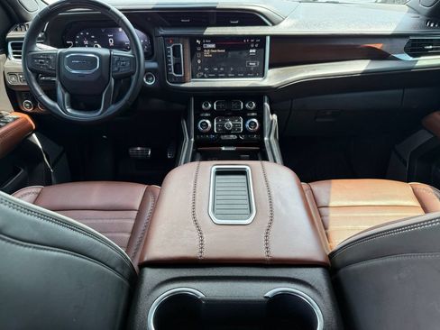 Used 2023 GMC Yukon XL Denali Ultimate w/ LPO, Floor Liner Package AWD/4WD image 13