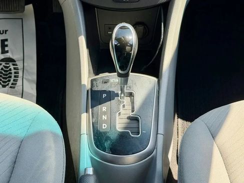 Used 2016 Hyundai Accent SE w/ Option Group 03 image 23