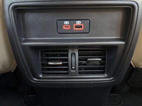 Certified 2024 Nissan Murano SV image 30