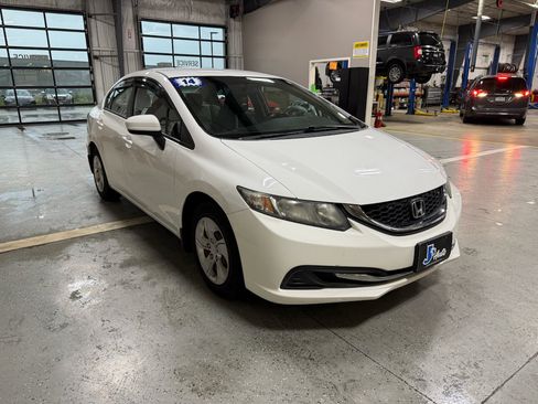 Used 2014 Honda Civic LX image 4