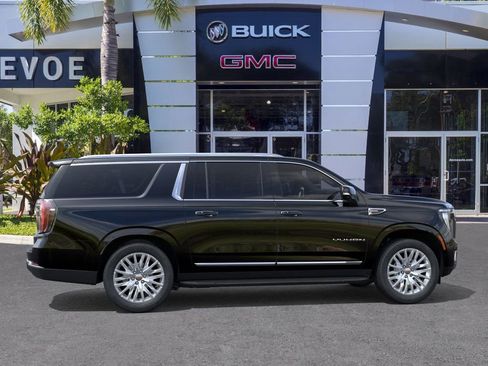 New 2026 GMC Yukon XL Elevation w/ LPO, Floor Liner Package image 5