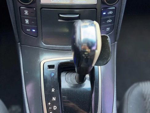 Used 2013 Hyundai Genesis 2.0T RWD image 44