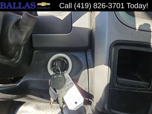 Used 2015 RAM 2500 Tradesman RWD image 17