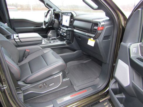 New 2025 Ford F150 Raptor image 25