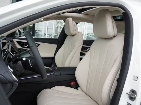 New 2026 Mercedes-Benz E 350 4MATIC Sedan image 23