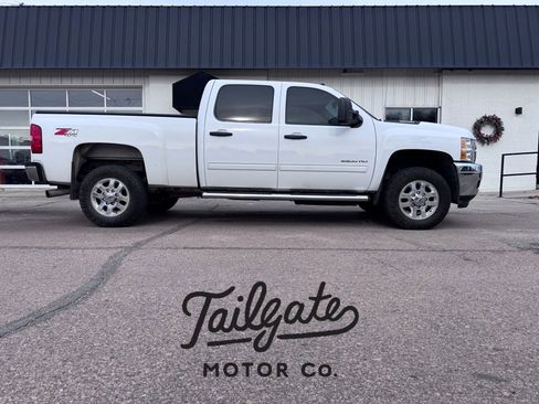Used 2013 Chevrolet Silverado 2500 LT w/ Interior Plus Package image 1