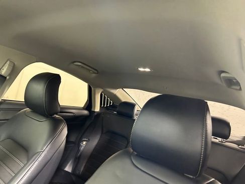 Used 2018 Ford Fusion SE w/ Equipment Group 601A image 13