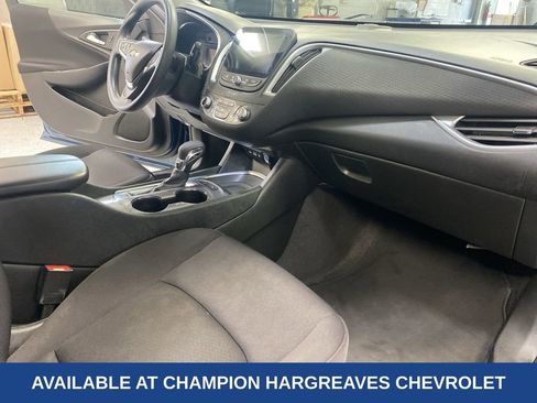 Used 2024 Chevrolet Malibu LT FWD image 37