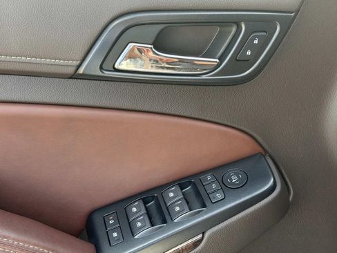 Used 2019 Chevrolet Tahoe Premier RWD image 22