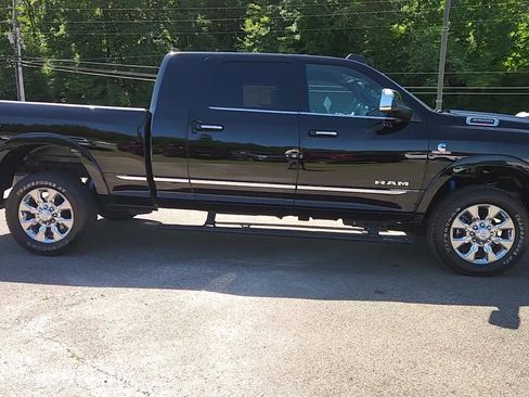 Used 2021 RAM 2500 Limited AWD/4WD image 7