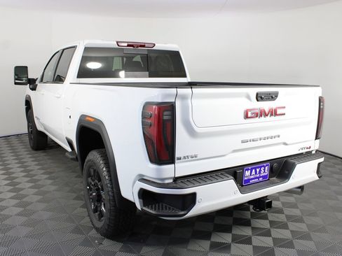 New 2026 GMC Sierra 3500 AT4 w/ Technology Package AWD/4WD image 28