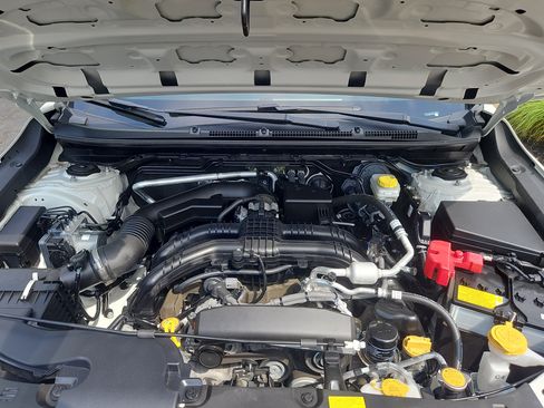 Certified 2024 Subaru Crosstrek 2.0i Premium AWD/4WD image 31