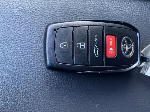 Used 2024 Toyota Grand Highlander XLE image 36