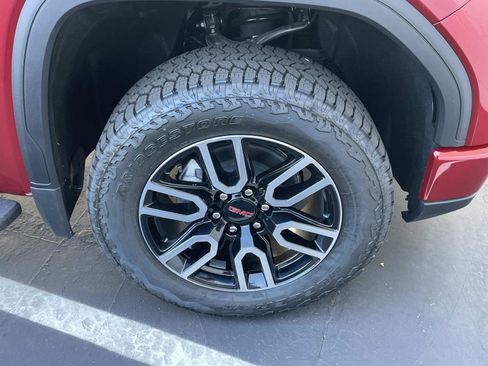 New 2026 GMC Sierra 1500 AT4 image 30