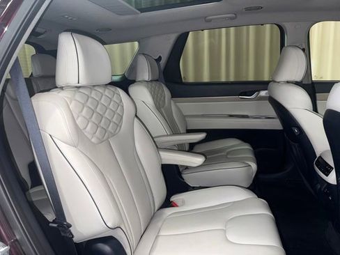 Used 2021 Hyundai Palisade Limited image 25