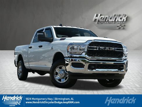 Used 2024 RAM 3500 Tradesman w/ Chrome Appearance Group image 1