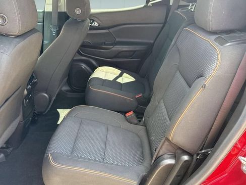 Certified 2020 GMC Acadia AT4 w/ LPO, Floor Liner Package AWD/4WD image 24