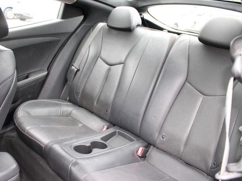 Used 2013 Hyundai Veloster Turbo FWD image 17