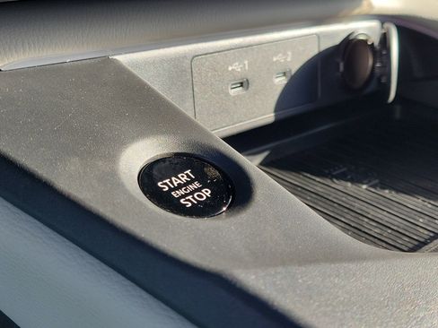 New 2026 Nissan Sentra SL w/ Floor Mat Package FWD image 28