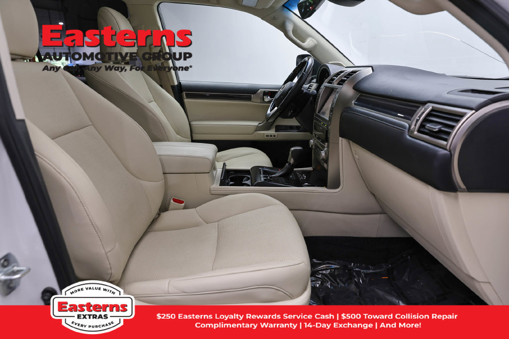 Used 2020 Lexus GX 460 Premium w/ Premium Package AWD/4WD image 30