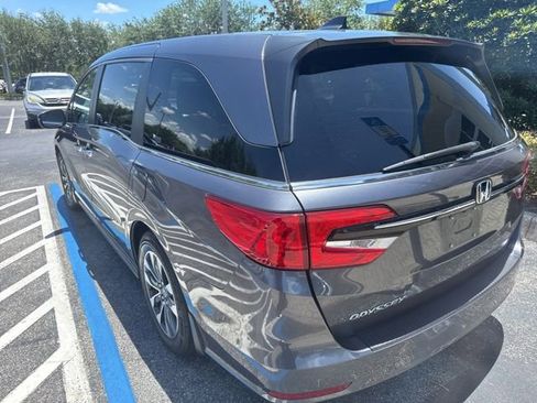 Certified 2023 Honda Odyssey EX-L image 4