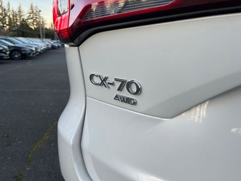 Used 2025 MAZDA CX-70 3.3 Turbo w/ Preferred Package image 17