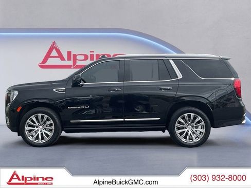 Used 2022 GMC Yukon Denali AWD/4WD image 2