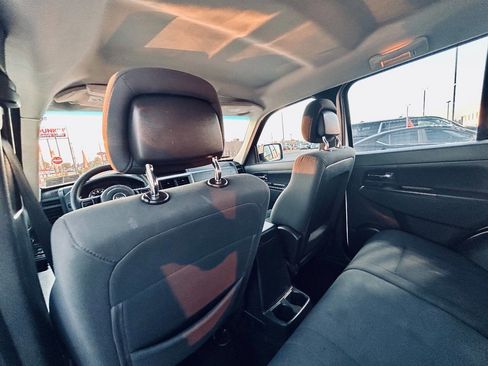 Used 2012 Jeep Liberty Sport image 23