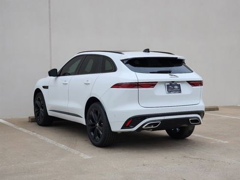 Used 2025 Jaguar F-PACE R-Dynamic S image 3