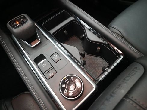 Certified 2024 Nissan Pathfinder Platinum w/ Cargo Package image 18