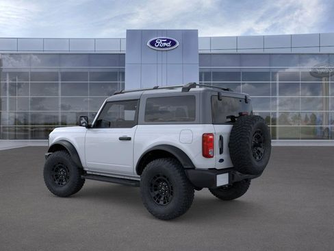 New 2026 Ford Bronco 2-Door w/ Sasquatch Package image 4