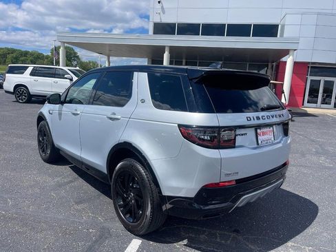 Used 2024 Land Rover Discovery Sport Dynamic SE AWD/4WD image 4