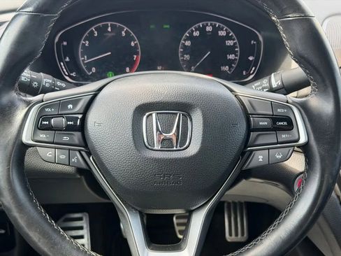 Used 2018 Honda Accord Sport image 15