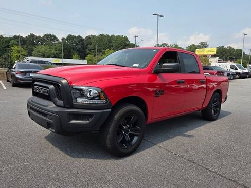 Used 2024 RAM 1500 Warlock AWD/4WD image 3