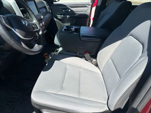 Used 2020 RAM 1500 Big Horn AWD/4WD image 14