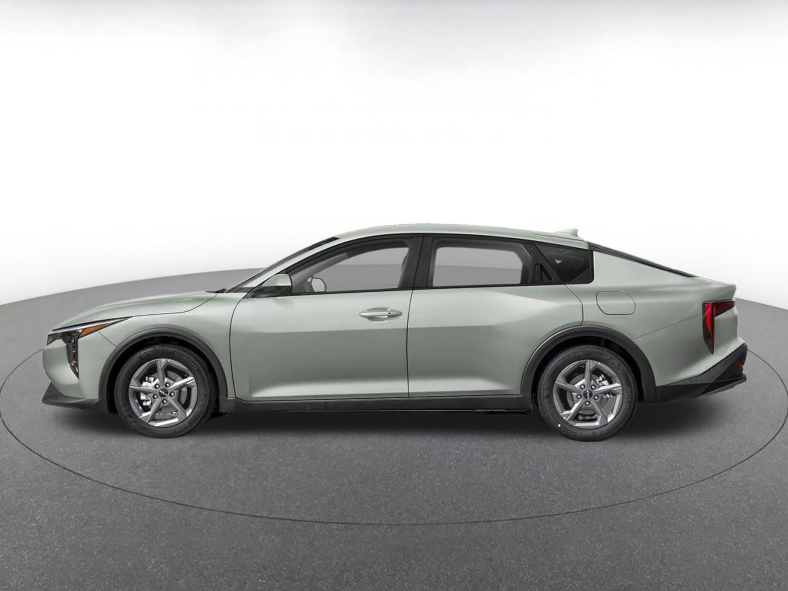 Used 2026 Kia K4 FWD image 3
