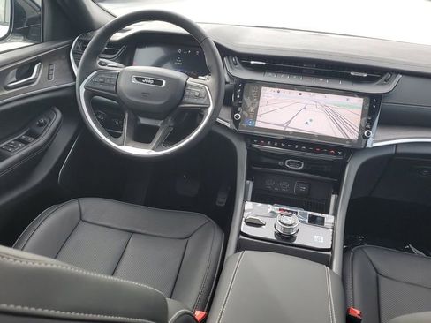 New 2026 Jeep Grand Cherokee Limited image 13