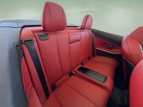 Used 2018 BMW 430i Convertible image 38
