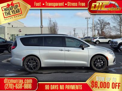 New 2026 Chrysler Pacifica Limited